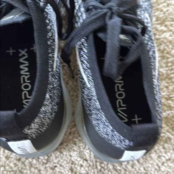 Nike Air Black and Gray Knit Sneakers